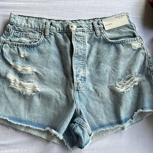 Arizona high rise shorts
